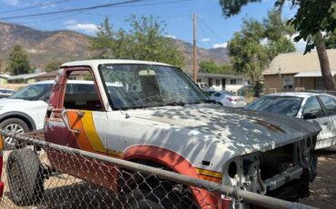 Toyota-pickup-4x4-1983