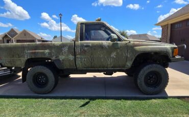 Toyota-pickup-4x4-1988-2