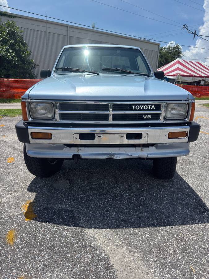 Toyota-pickup-4x4-1988-blue-1