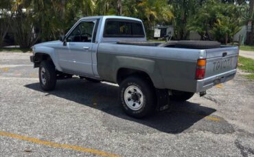 Toyota-pickup-4x4-1988-blue-5