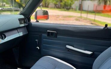 Toyota-pickup-4x4-1988-blue-7