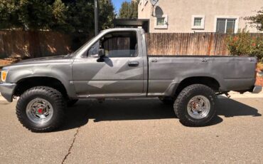 Toyota-pickup-4x4-1989-2