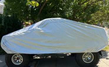 Toyota-pickup-4x4-1990-white-3
