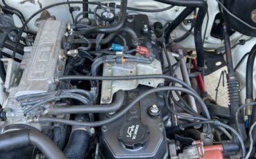 Toyota-pickup-4x4-1990-white-4