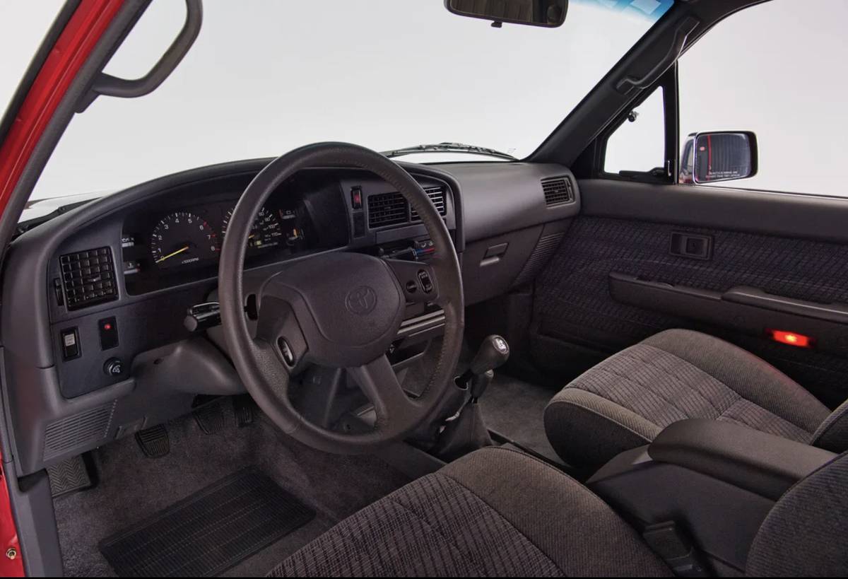 Toyota-pickup-4x4-1994-6