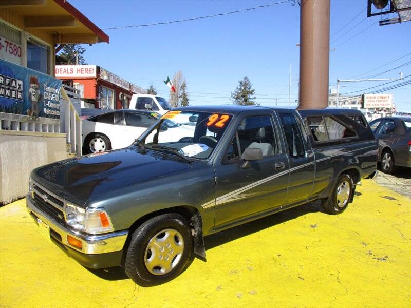 Toyota-pickup-deluxe-1992-green-20
