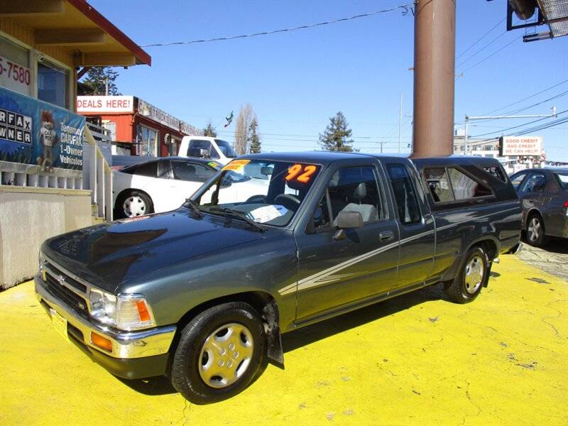Toyota-pickup-deluxe-1992-green-30