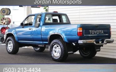 Toyota-pickup-dx-v6-1994-blue-13