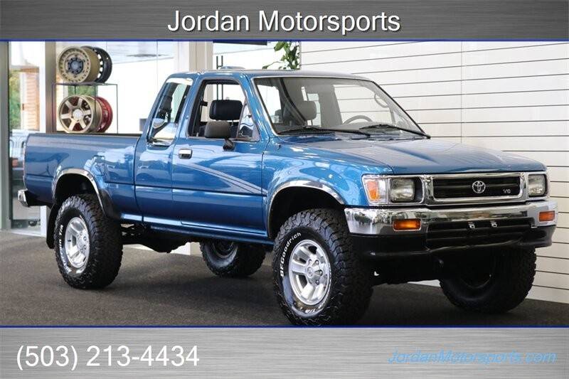 Toyota-pickup-dx-v6-1994-blue-394