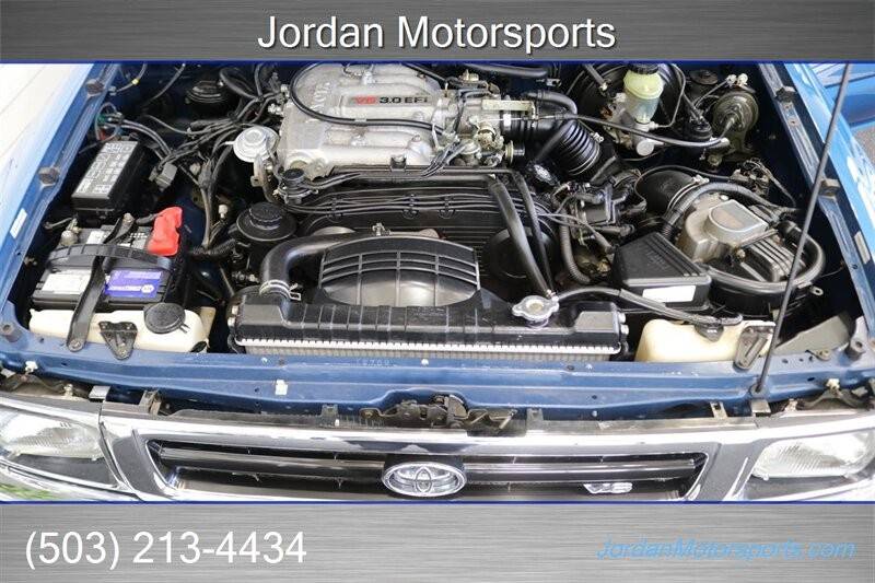 Toyota-pickup-dx-v6-1994-blue-417