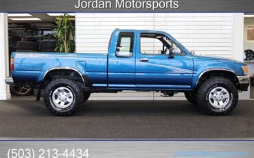 Toyota-pickup-dx-v6-1994-blue-431