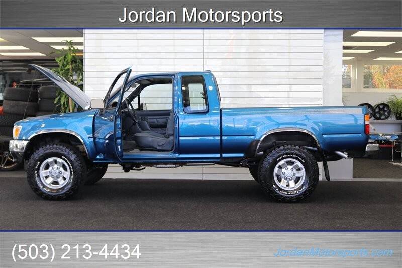 Toyota-pickup-dx-v6-1994-blue-483