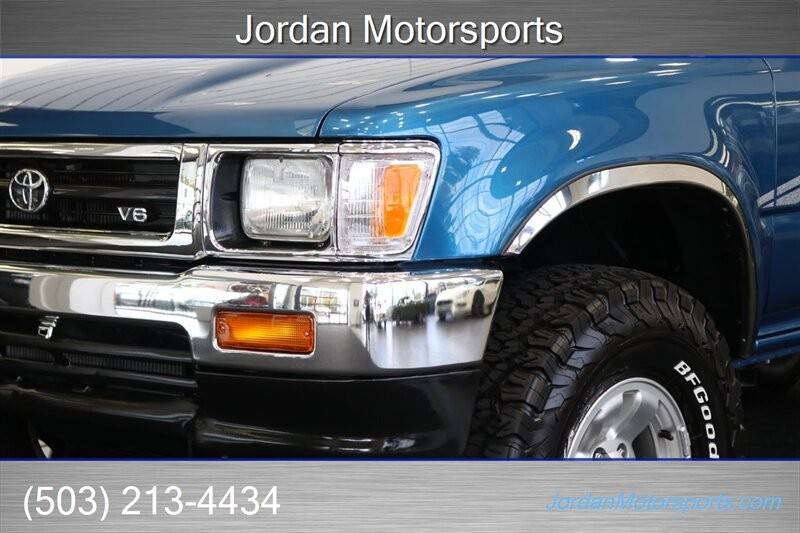 Toyota-pickup-dx-v6-1994-blue-584