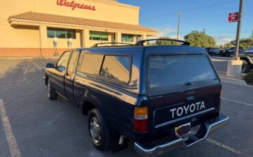 Toyota-pickup-truck-1994-blue-2