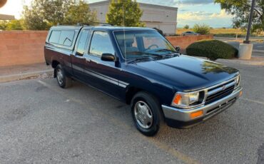Toyota-pickup-truck-1994-blue-4