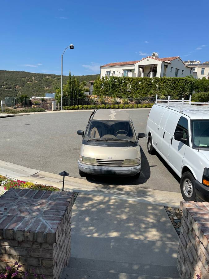 Toyota-previa-1992-4
