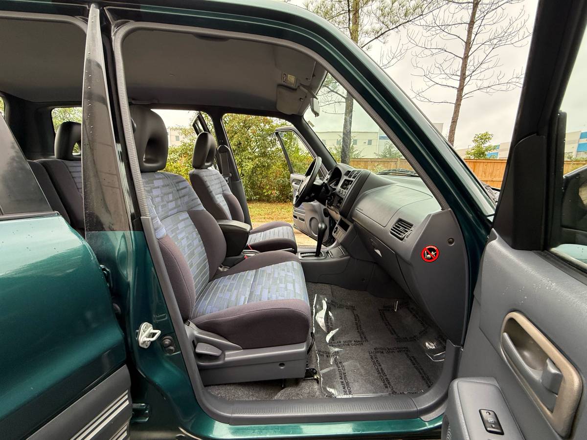 Toyota-rav4-1996-green-13