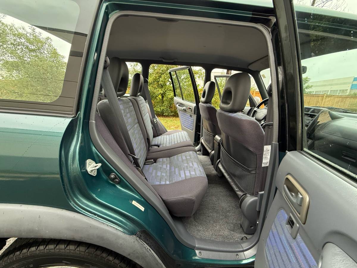 Toyota-rav4-1996-green-14