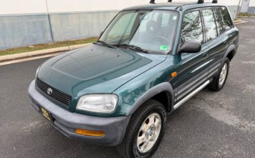 Toyota-rav4-1996-green-2