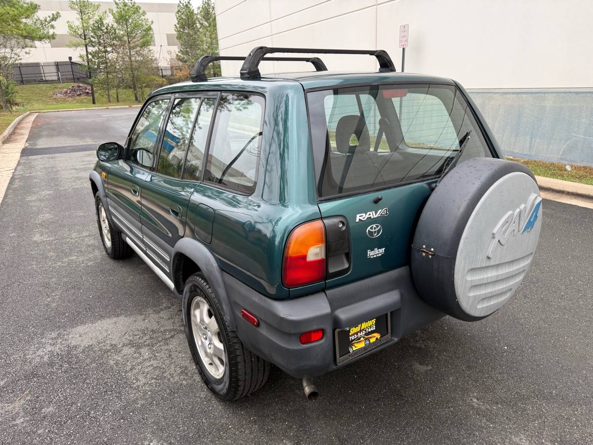 Toyota-rav4-1996-green-4