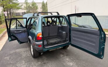 Toyota-rav4-1996-green-5