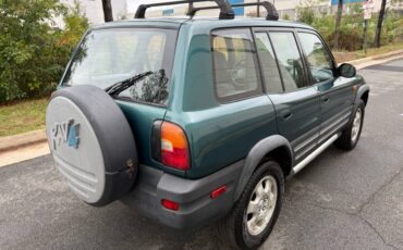 Toyota-rav4-1996-green-7