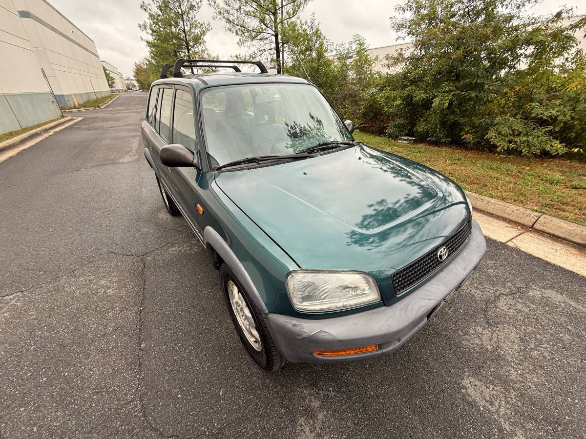 Toyota-rav4-1996-green-9
