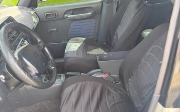 Toyota-rav4-1996-white-4
