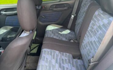 Toyota-rav4-1996-white-6