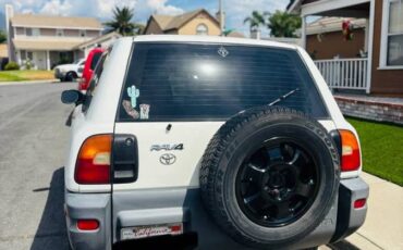 Toyota-rav4-1996-white-9