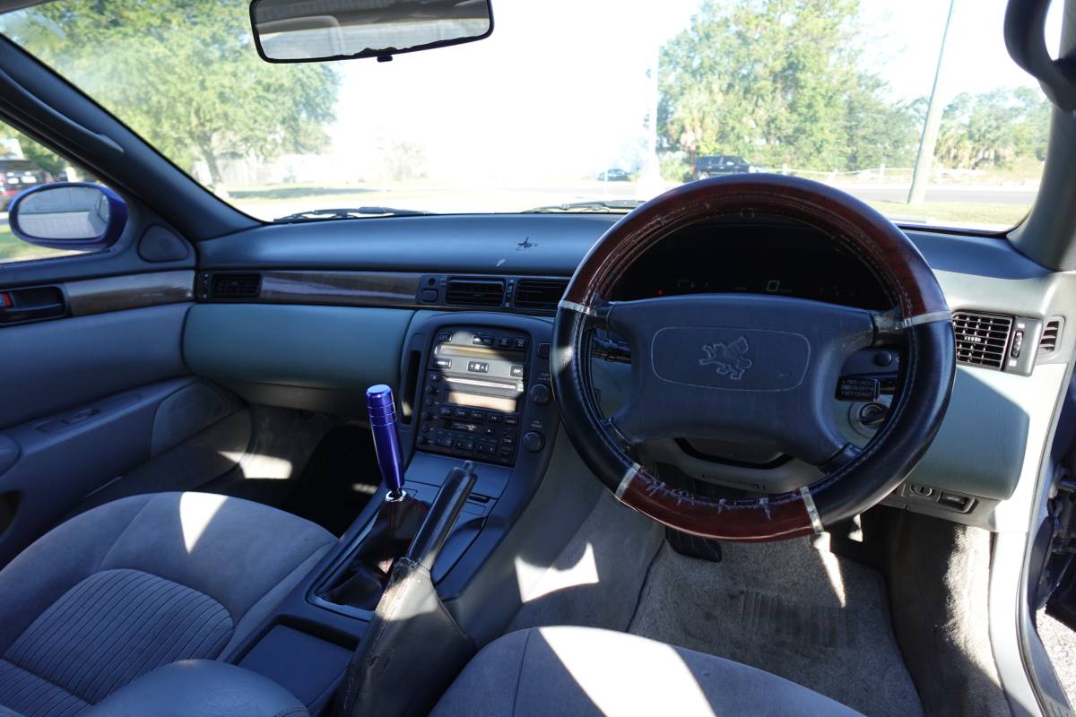 Toyota-soarer-1992-blue-14