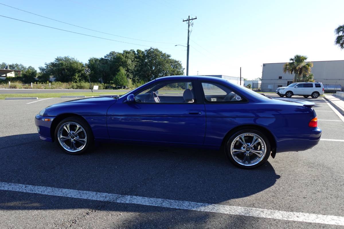 Toyota-soarer-1992-blue-5