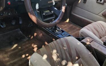 Toyota-sr5-1984-yellow-6