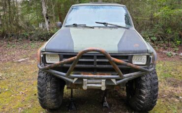 Toyota-sr5-extra-cab-pickup-4x4-1985-green