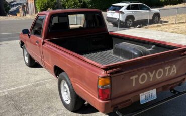 Toyota-standard-cab-1986-brown-6