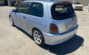 Toyota-starlet-1996-silver-3
