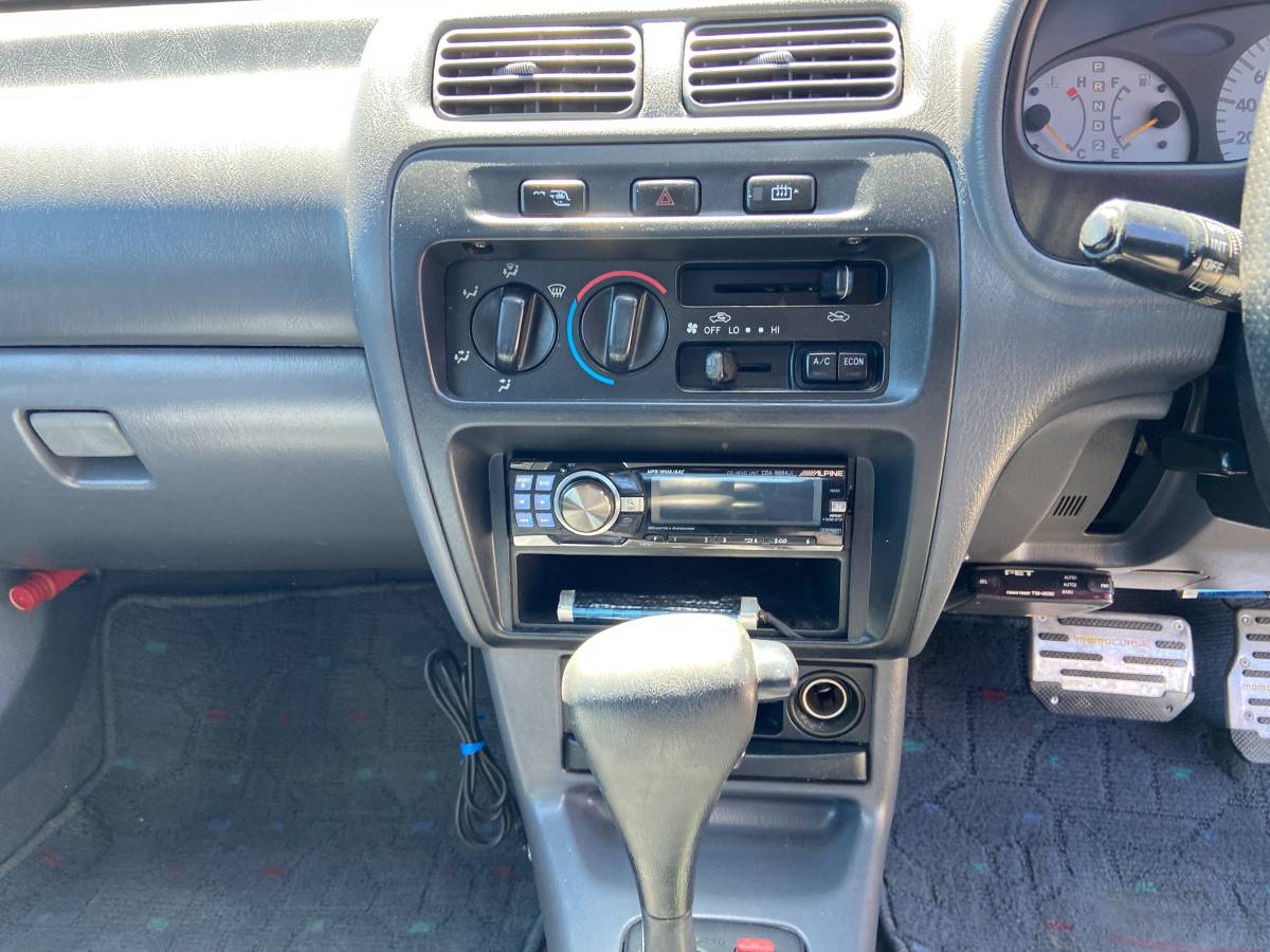 Toyota-starlet-1996-silver-4