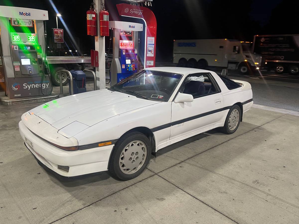 Toyota-supra-1987-white