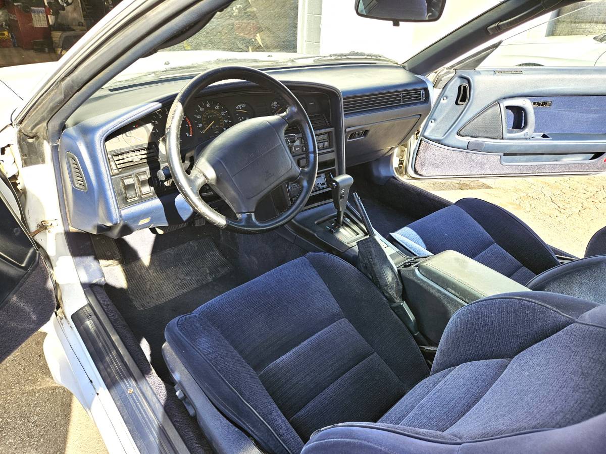 Toyota-supra-1990-white-6