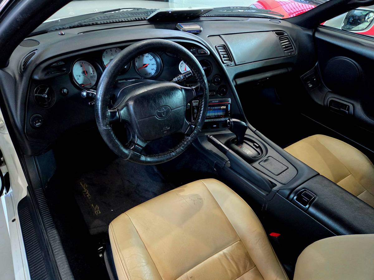 Toyota-supra-1995-white-1