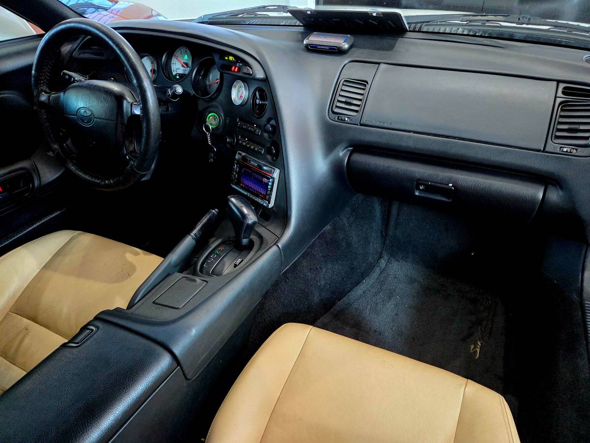 Toyota-supra-1995-white-10
