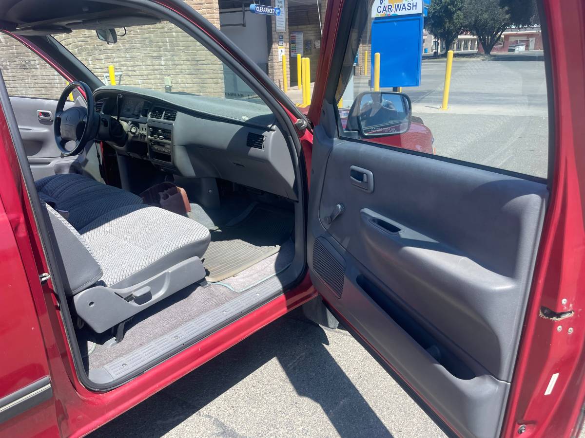 Toyota-t100-1995-7