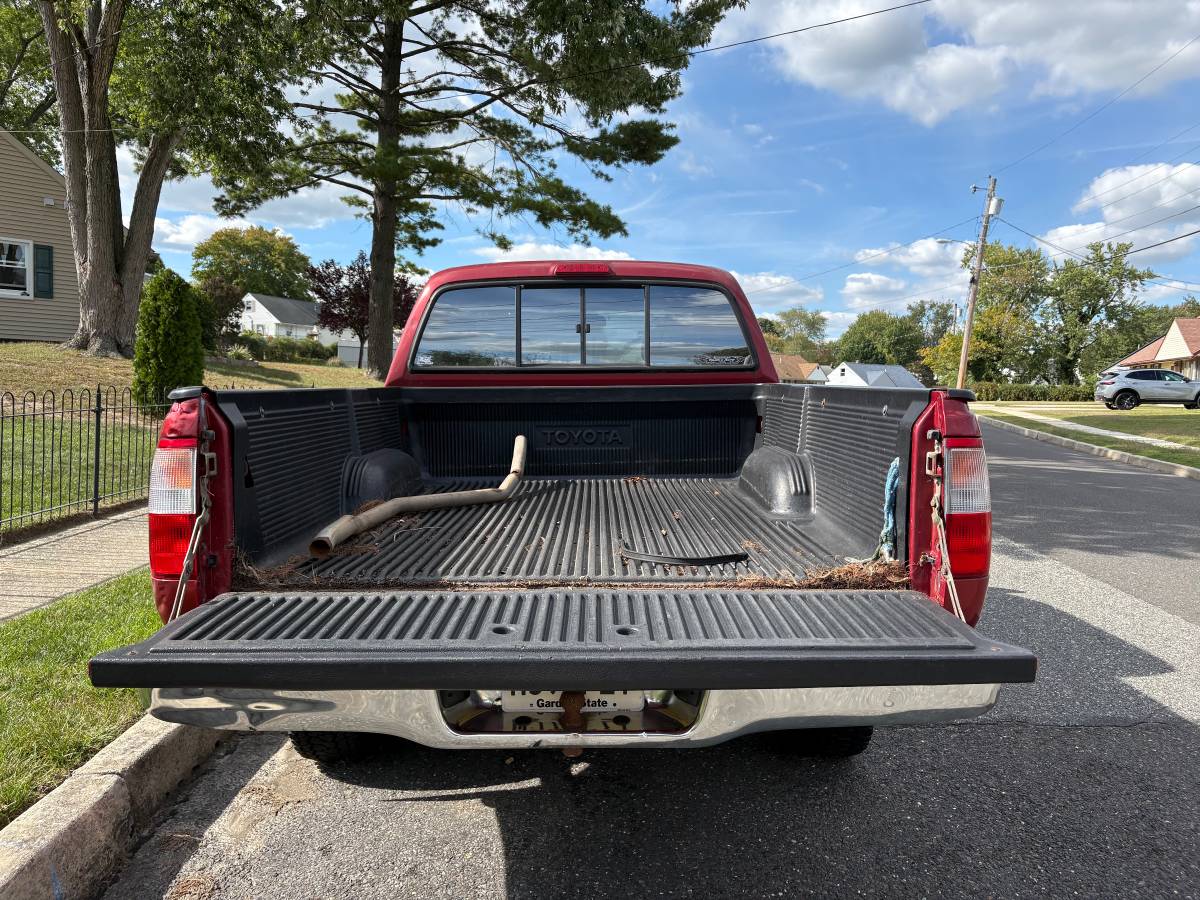 Toyota-t100-1995-red-8
