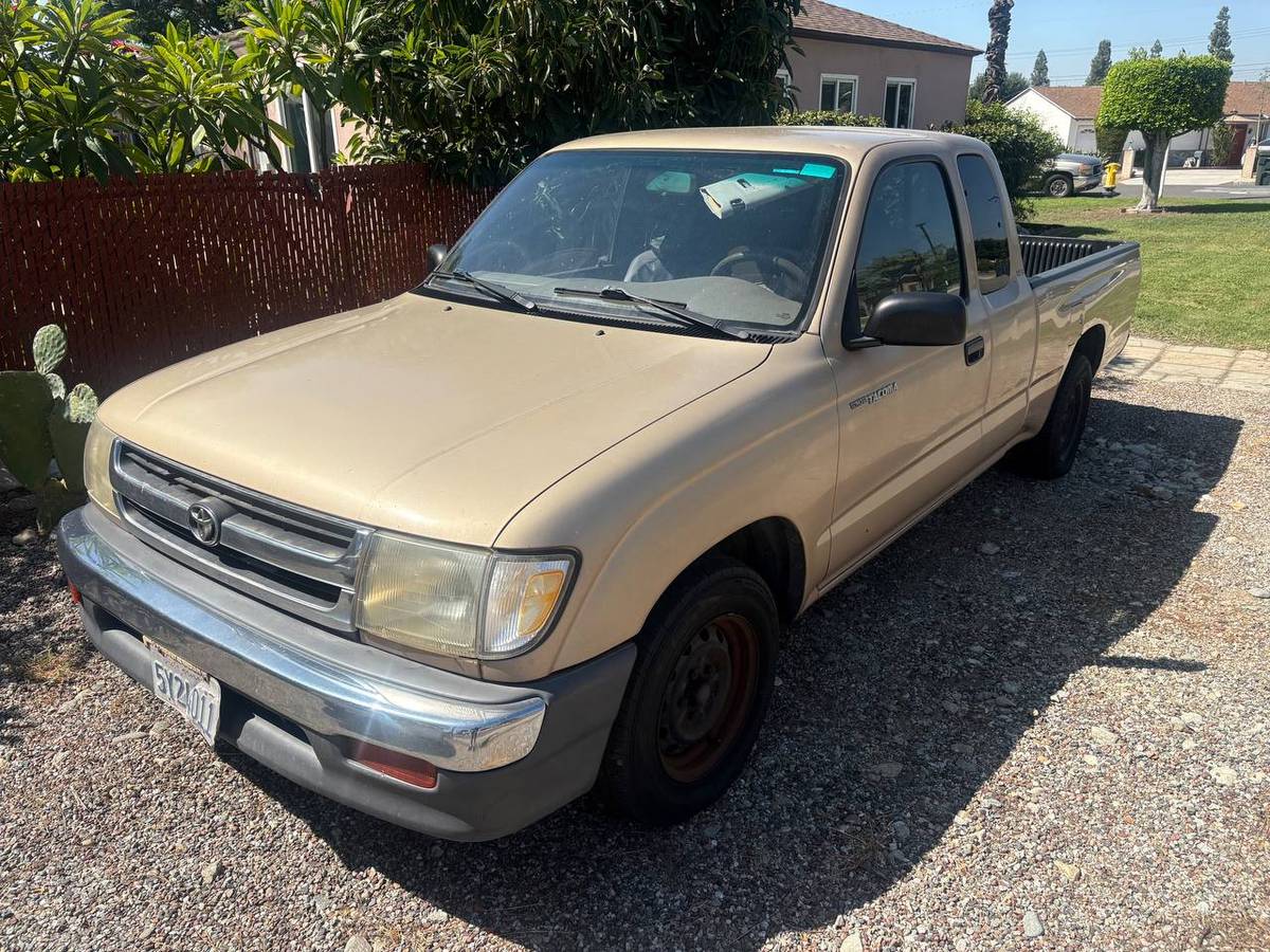 Toyota-tacoma-1995