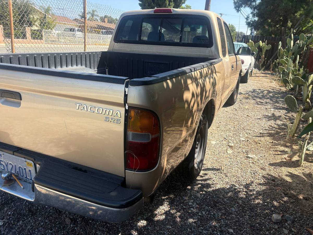 Toyota-tacoma-1995-3