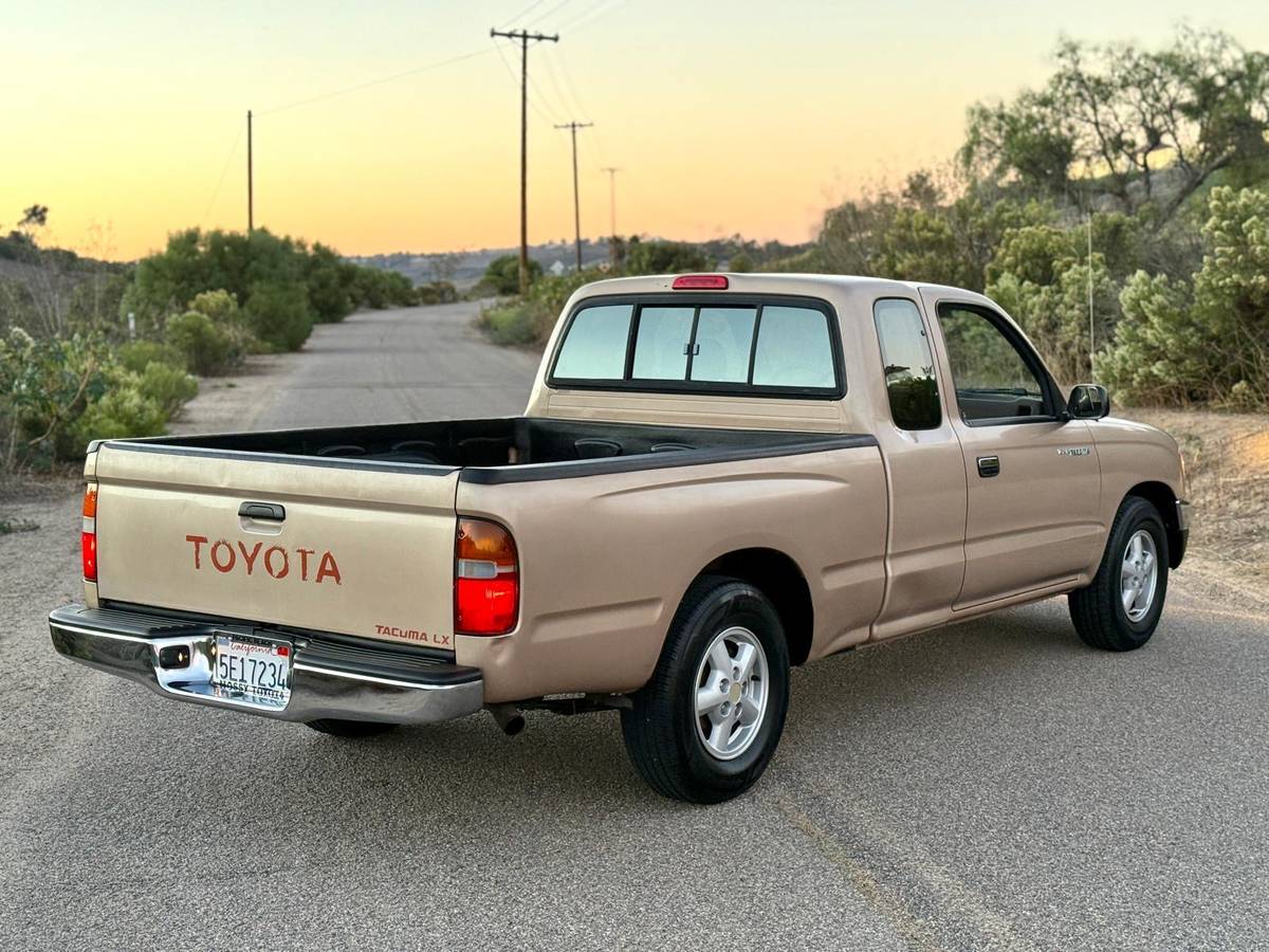 Toyota-tacoma-1995-35