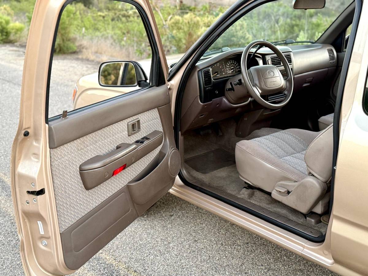 Toyota-tacoma-1995-87