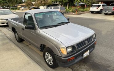 Toyota-tacoma-1996-1
