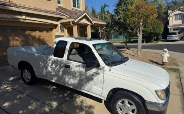 Toyota-tacoma-1996-1