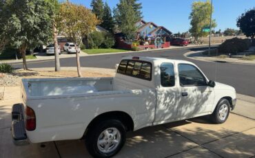 Toyota-tacoma-1996-2